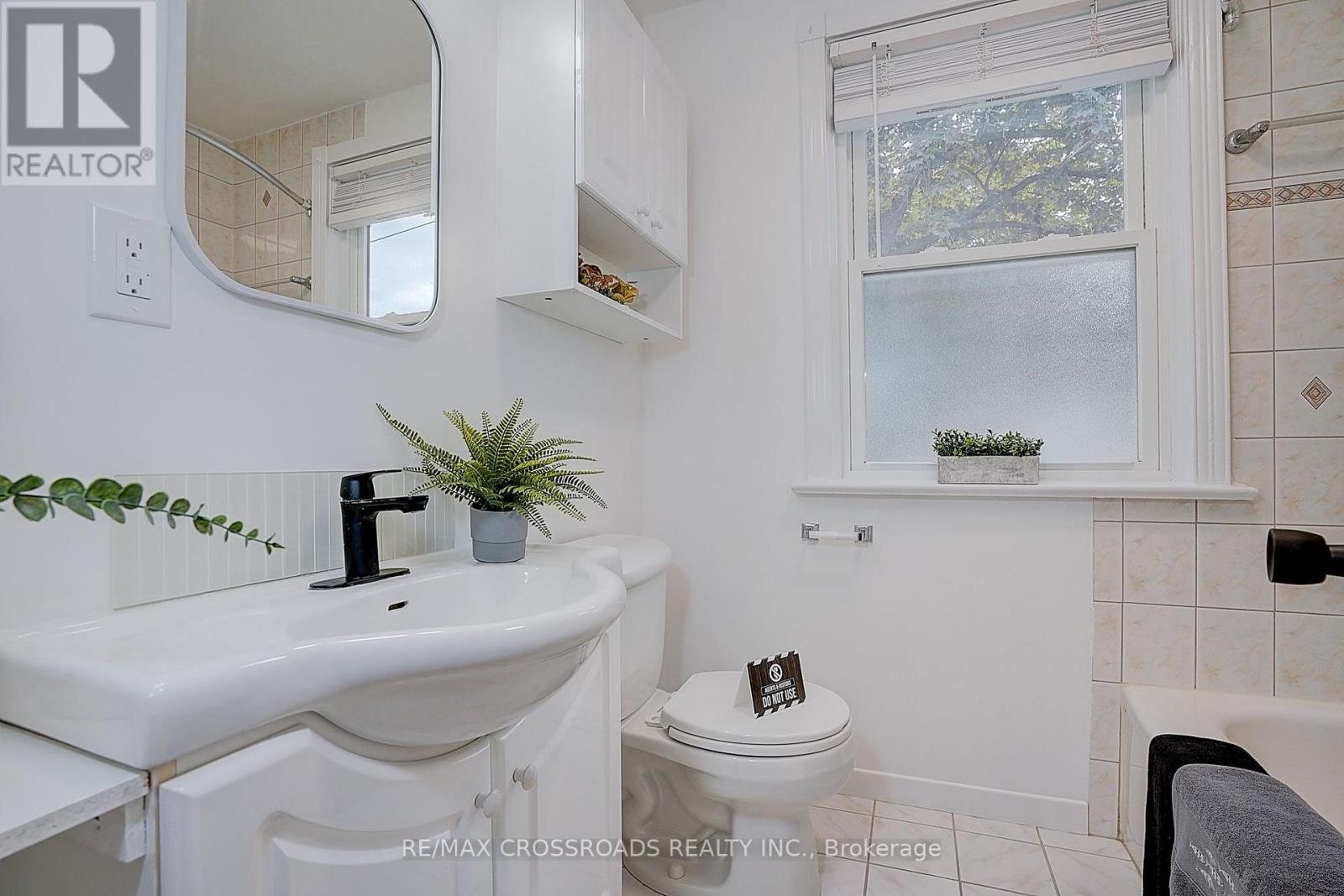 128 LEACREST ROAD - 41