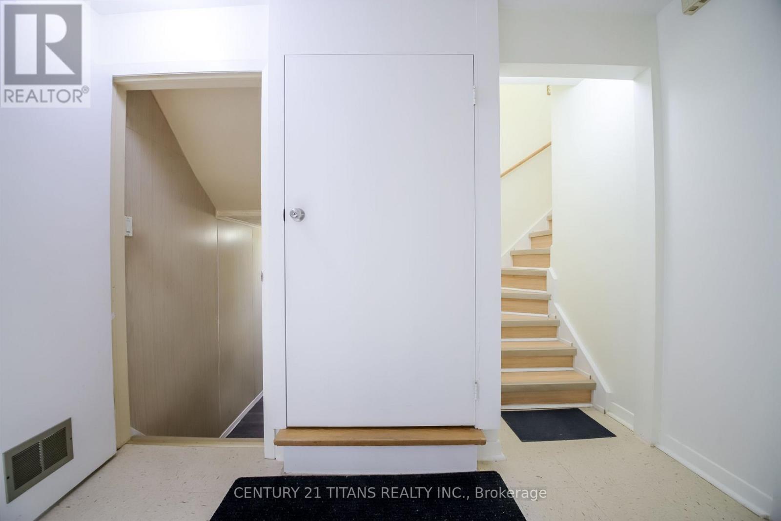 9 MINOS CRESCENT - Image 24