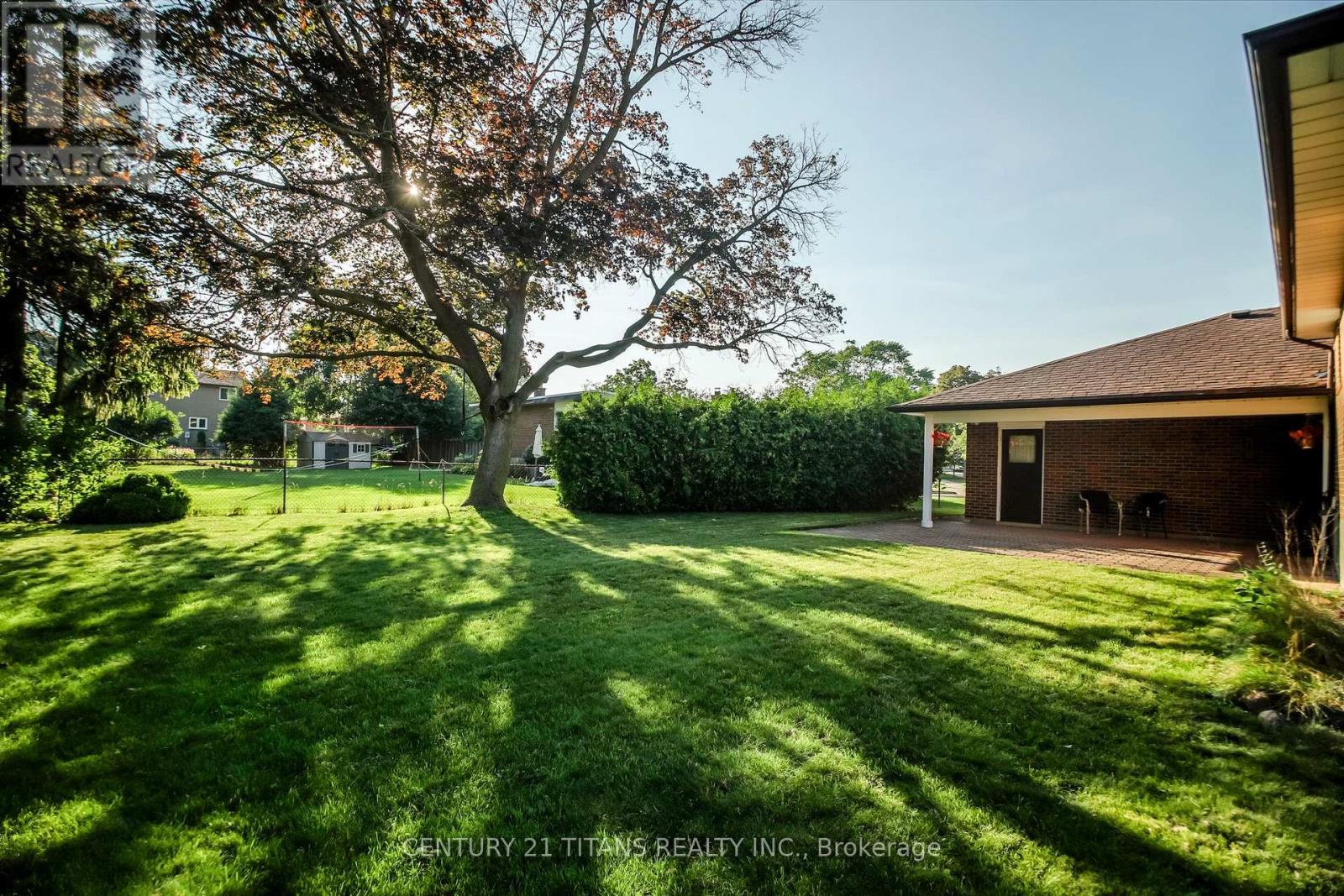 9 MINOS CRESCENT - Image 36