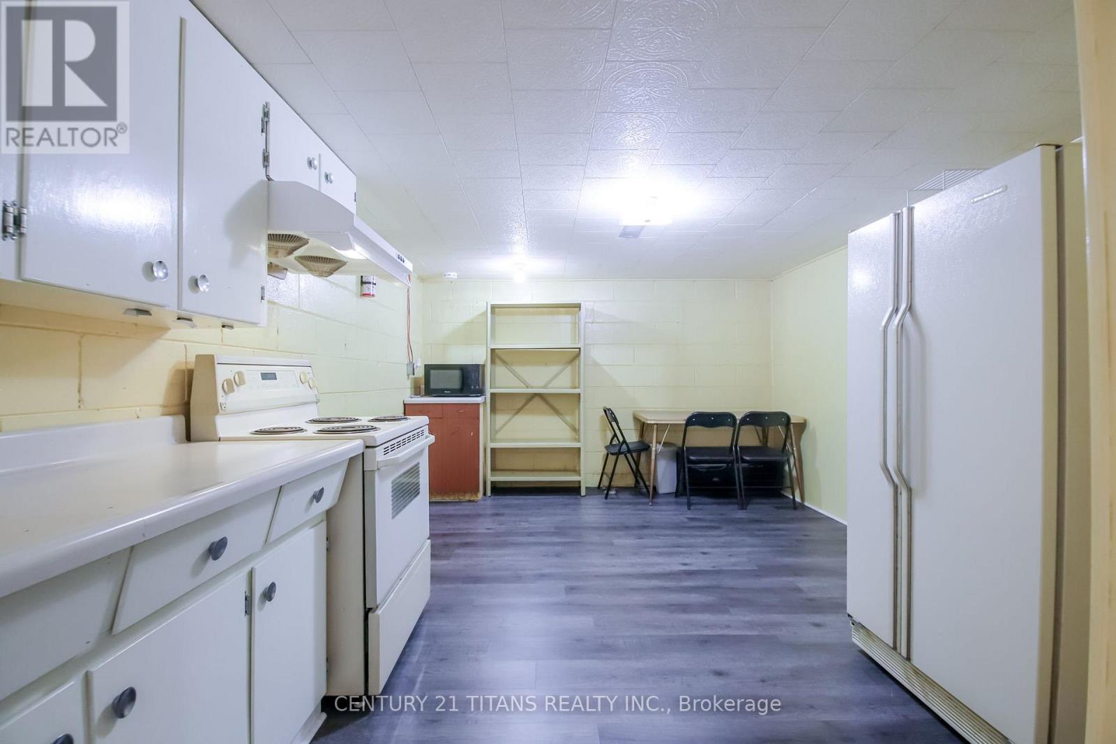 9 MINOS CRESCENT - Image 43