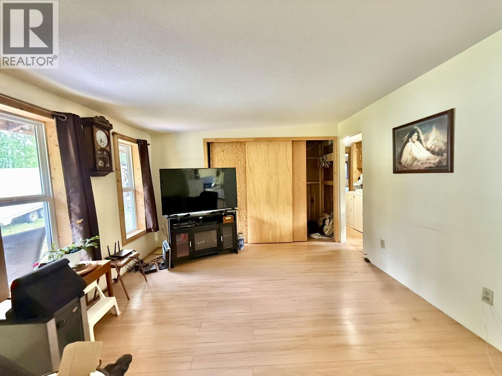 1232 MARSH ROAD - 4