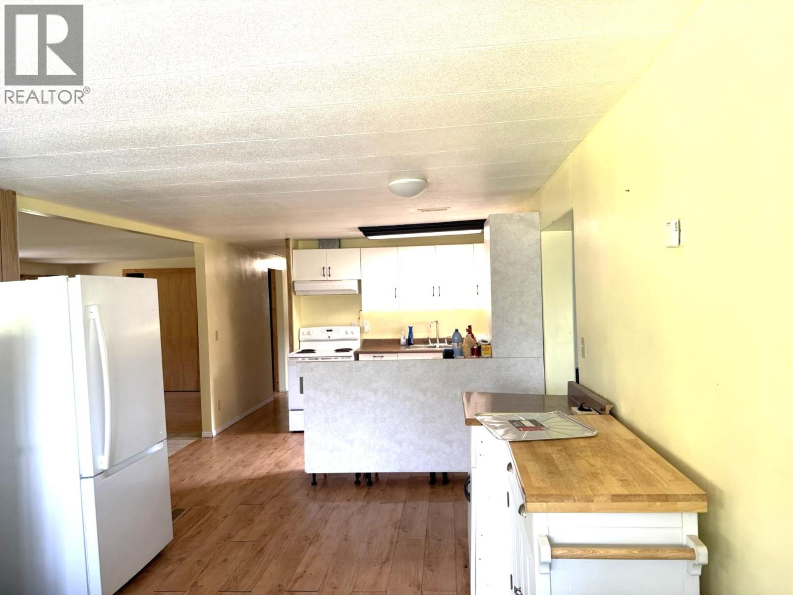 1232 MARSH ROAD - 3