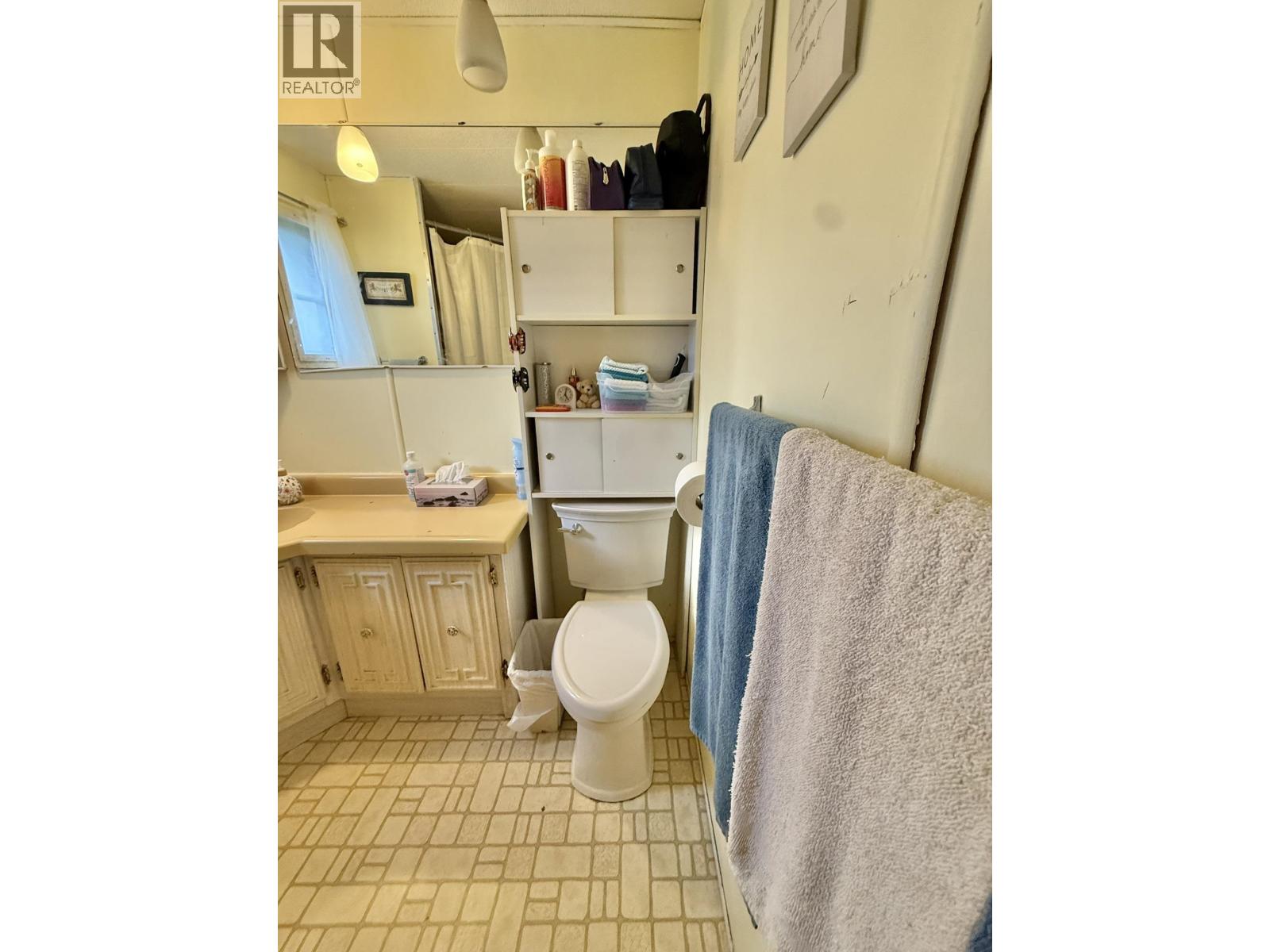 1232 MARSH ROAD - 21