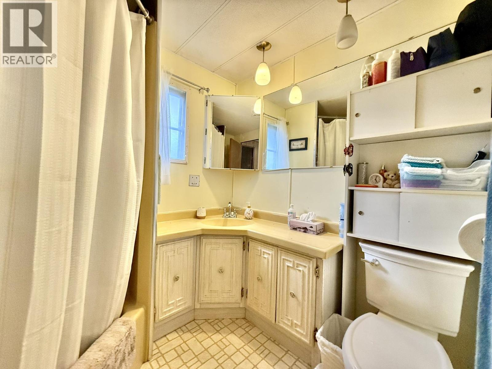 1232 MARSH ROAD - 20