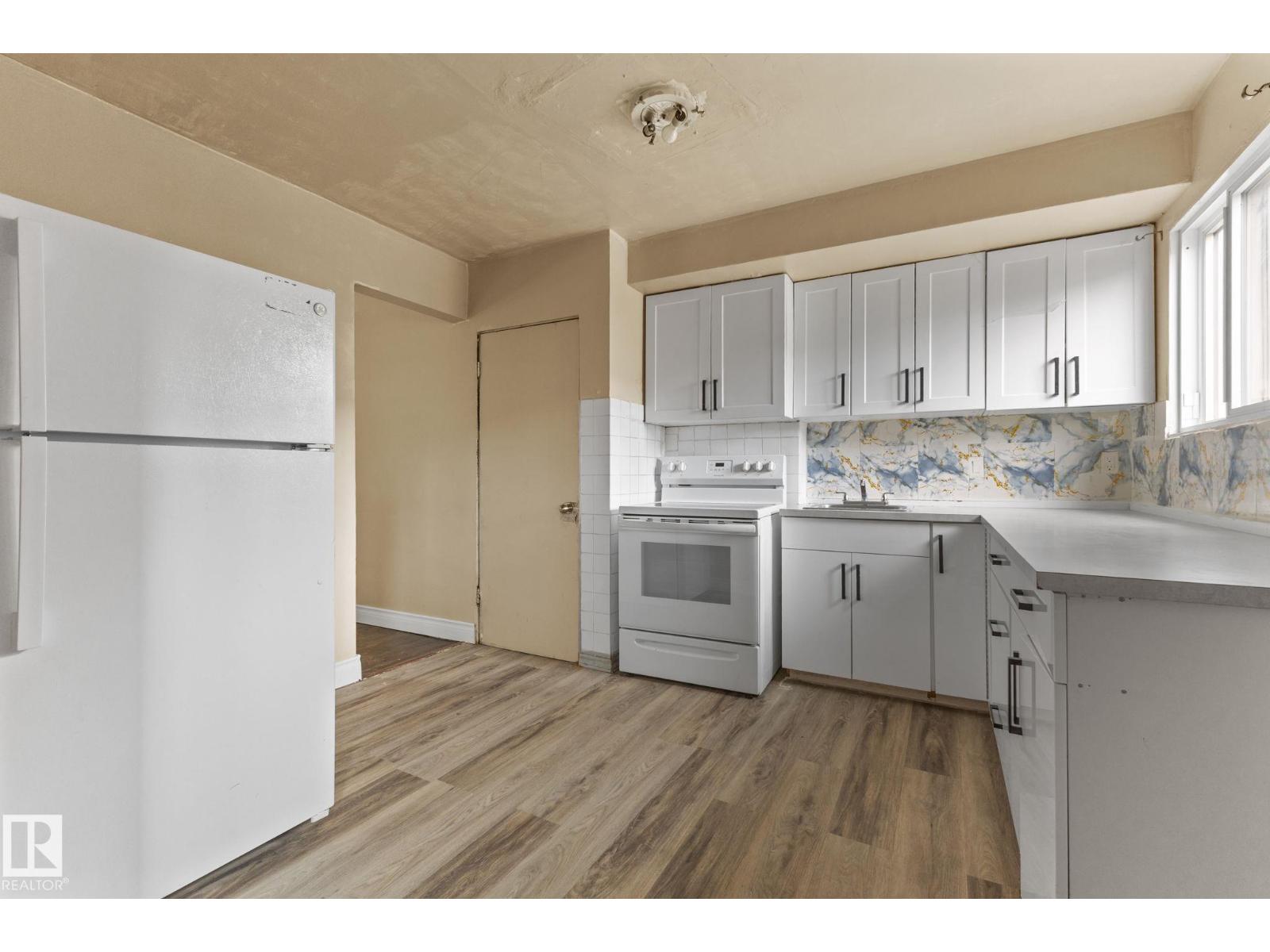 #110 12988 122B AV NW - 17