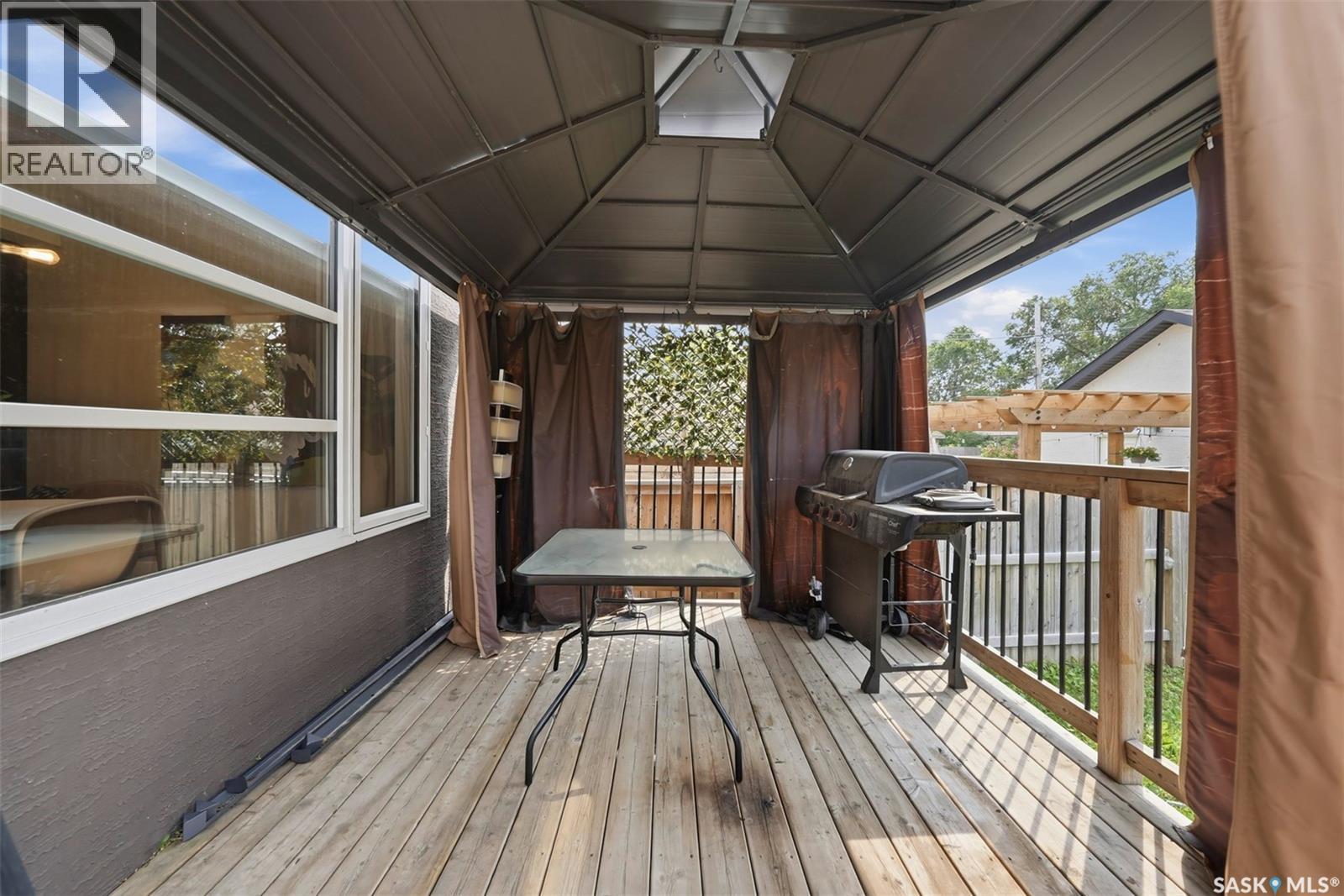 1513 Prince Of Wales AVENUE - Image 36