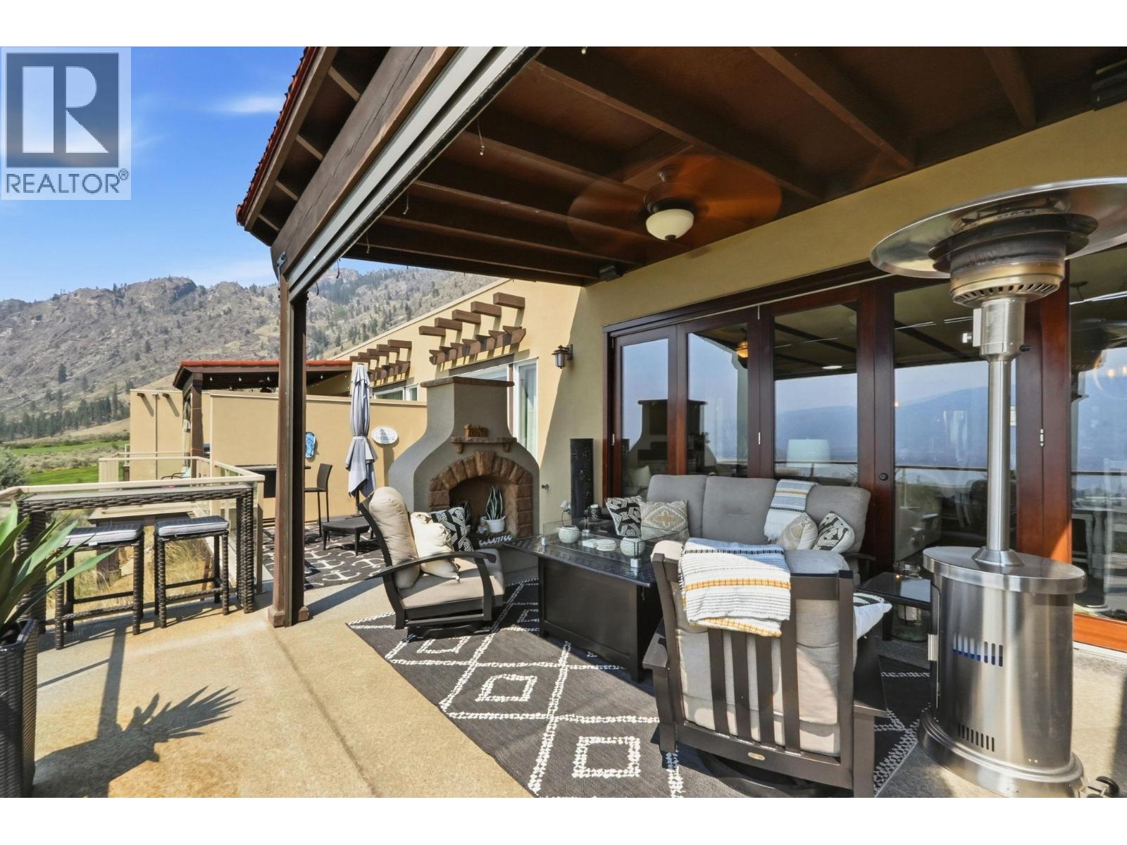 #3 2000 Valleyview Drive - 14