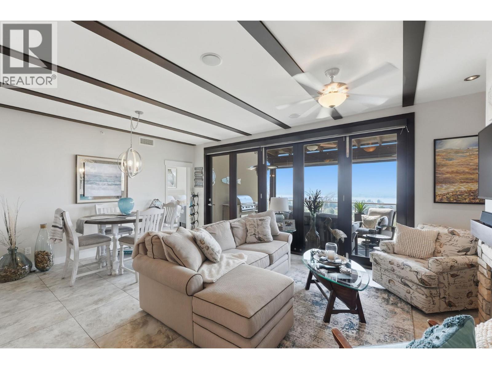 #3 2000 Valleyview Drive - 5
