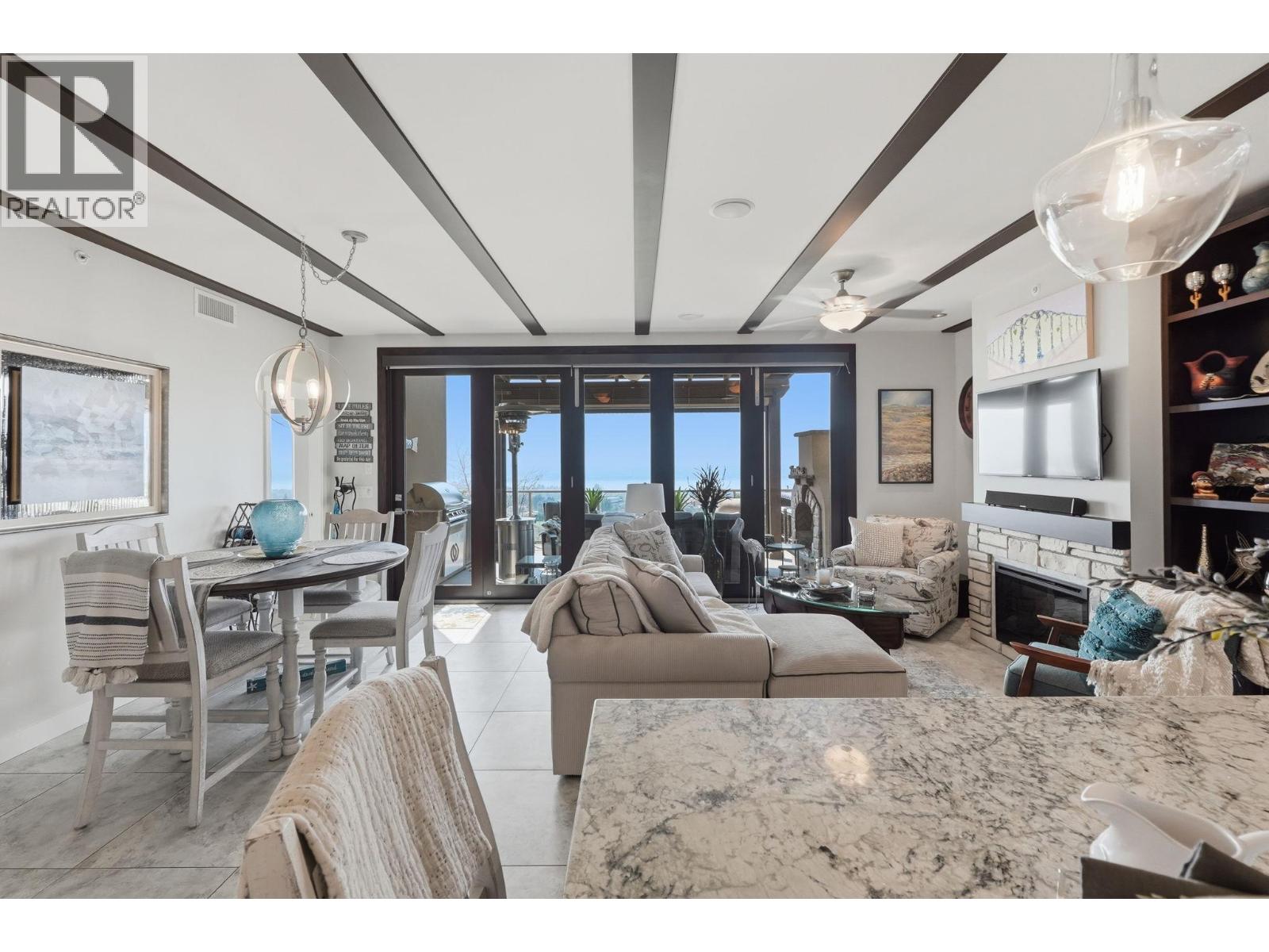 #3 2000 Valleyview Drive - 11
