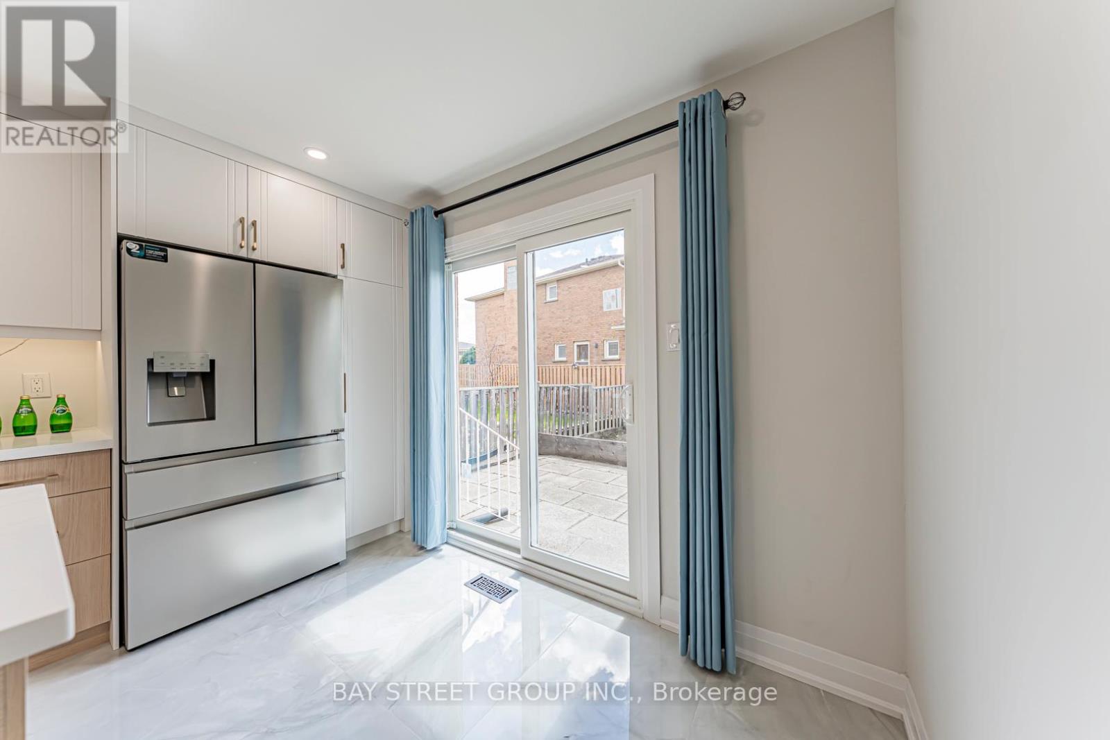 146 CABINET CRESCENT - 10
