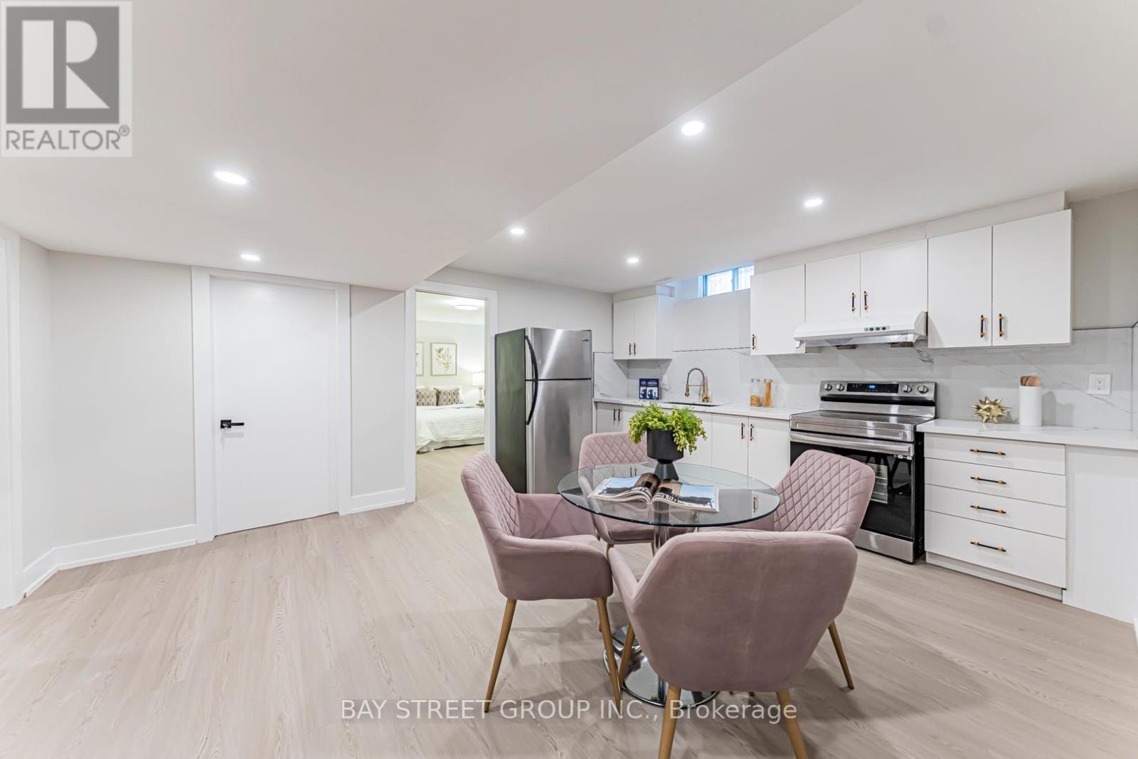 146 CABINET CRESCENT - 39