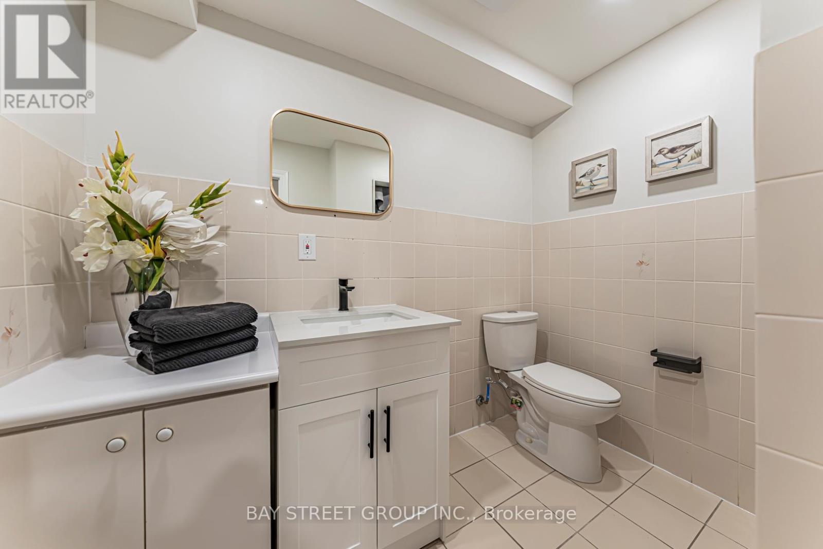 146 CABINET CRESCENT - 44