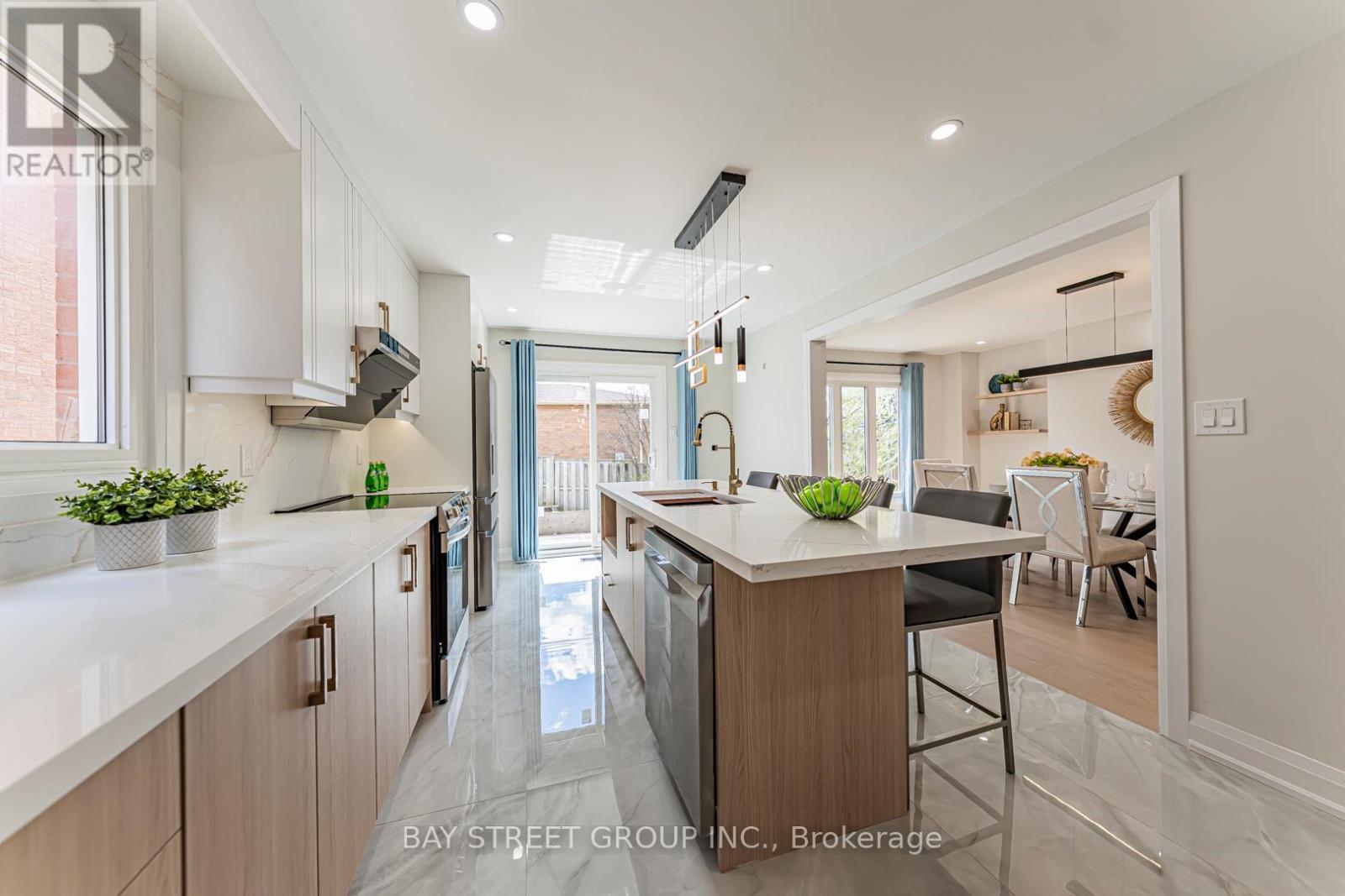 146 CABINET CRESCENT - 9