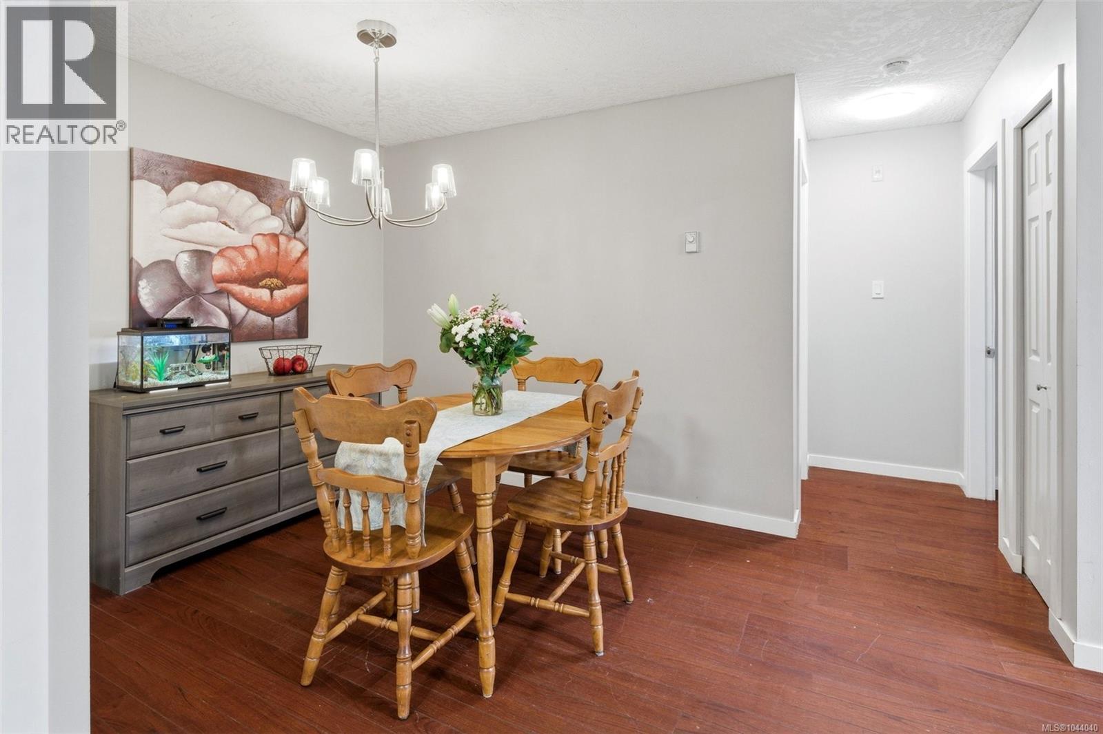 #202 2710 Grosvenor Rd - 13