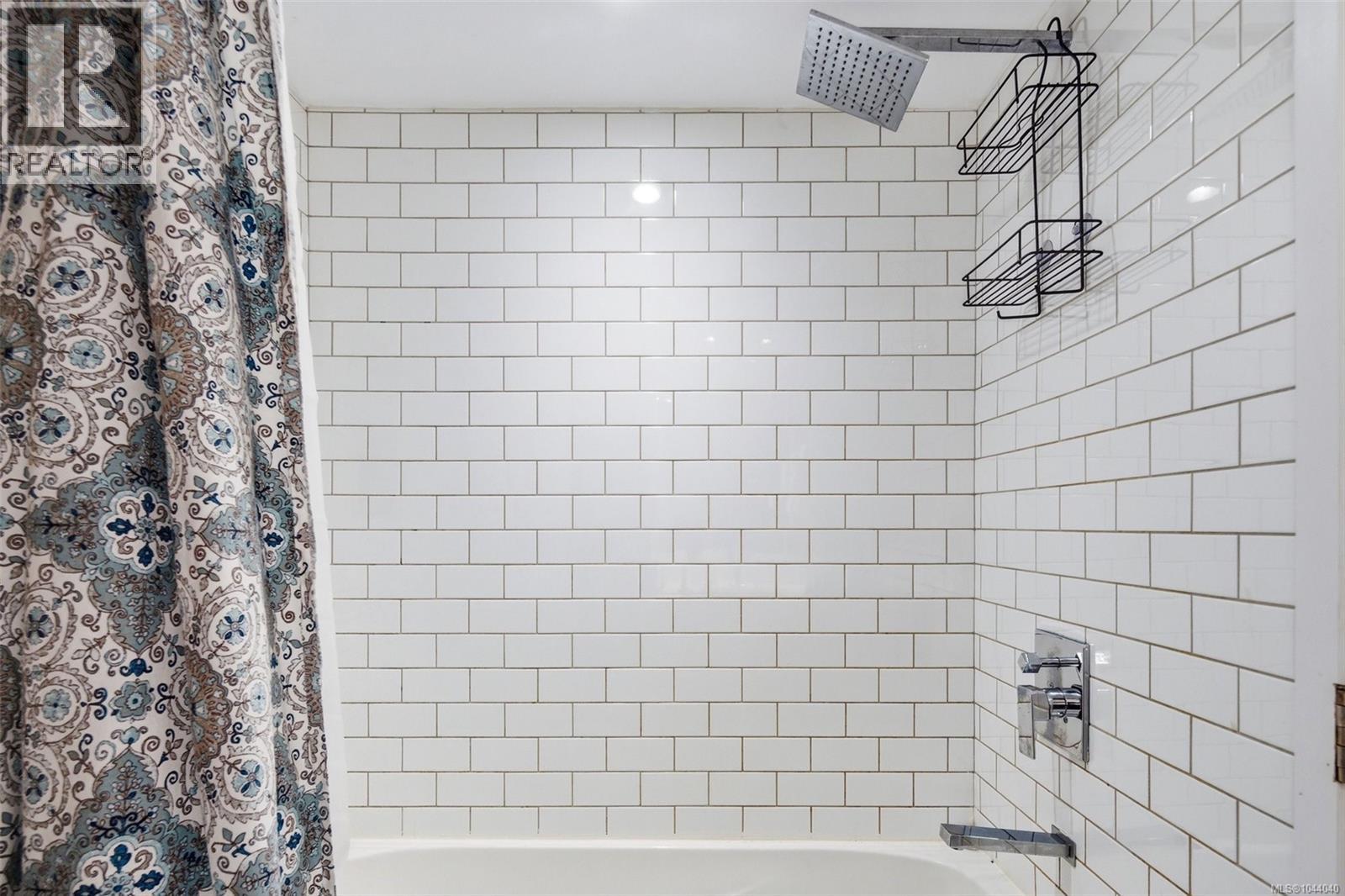#202 2710 Grosvenor Rd - 17