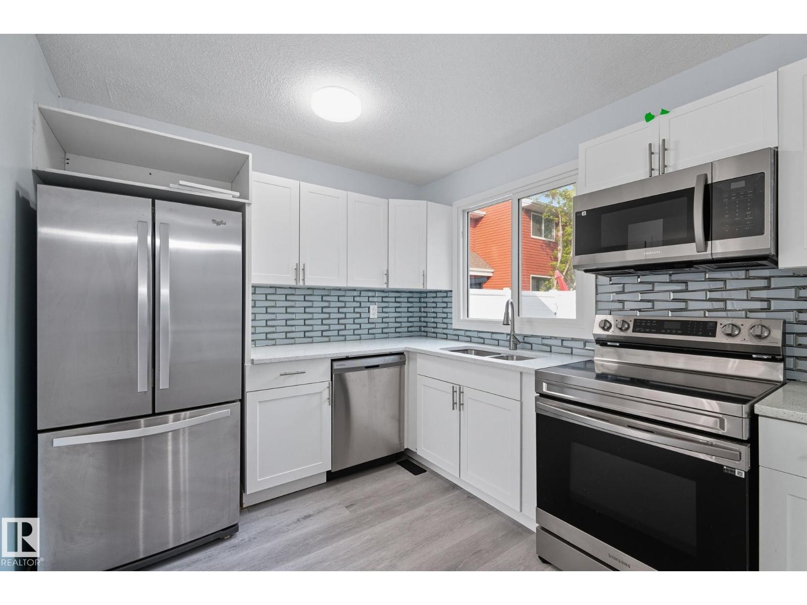 13251 47 ST NW - 18