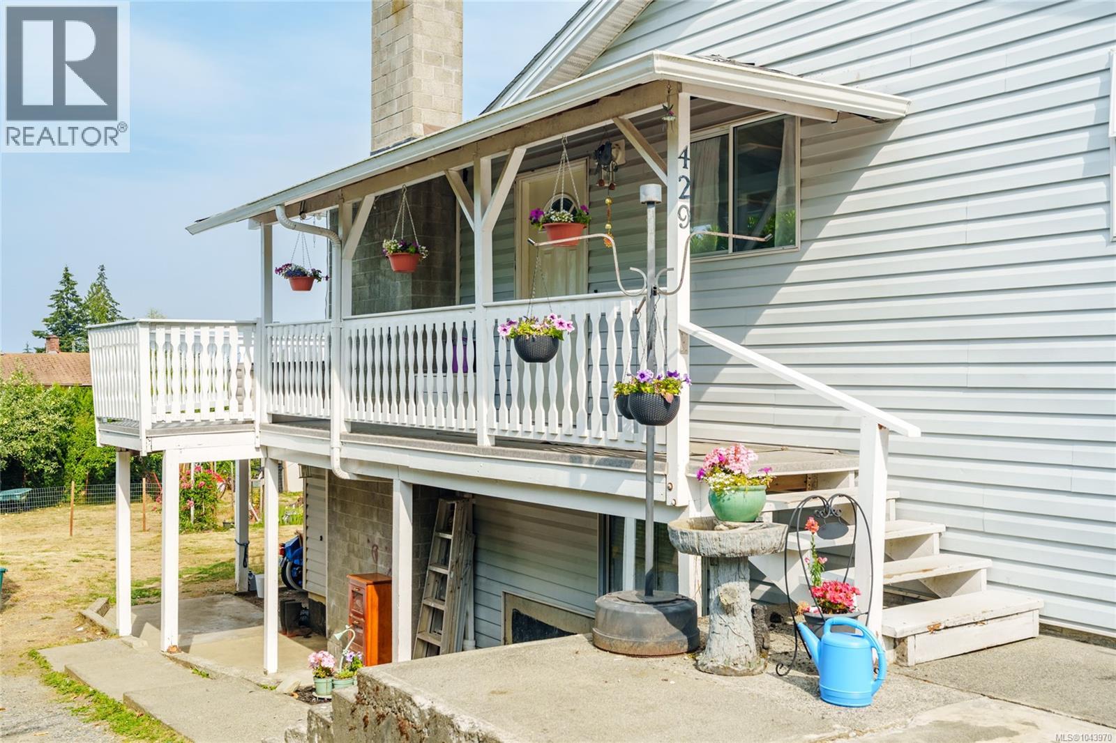 429 Davis Rd - 48