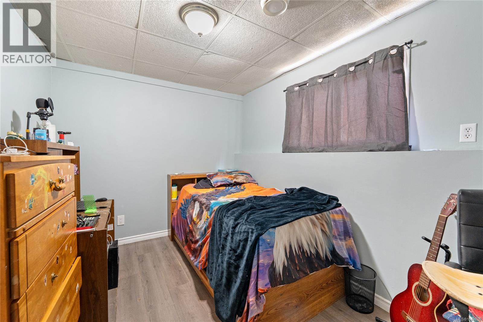 429 Davis Rd - 30