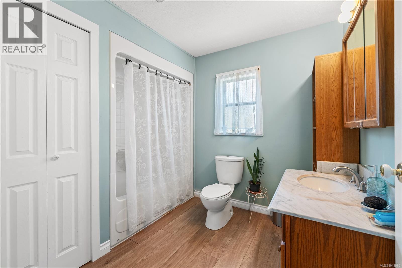 429 Davis Rd - 19