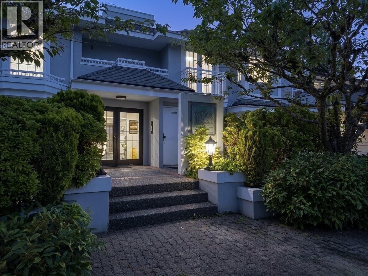 202 2440 HAYWOOD AVENUE, West Vancouver
