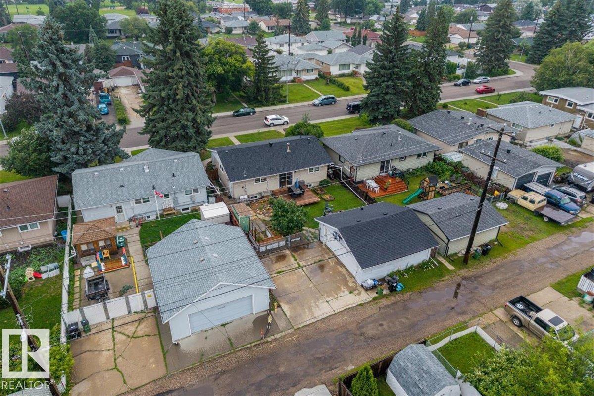 5903 102 AV NW NW - 38