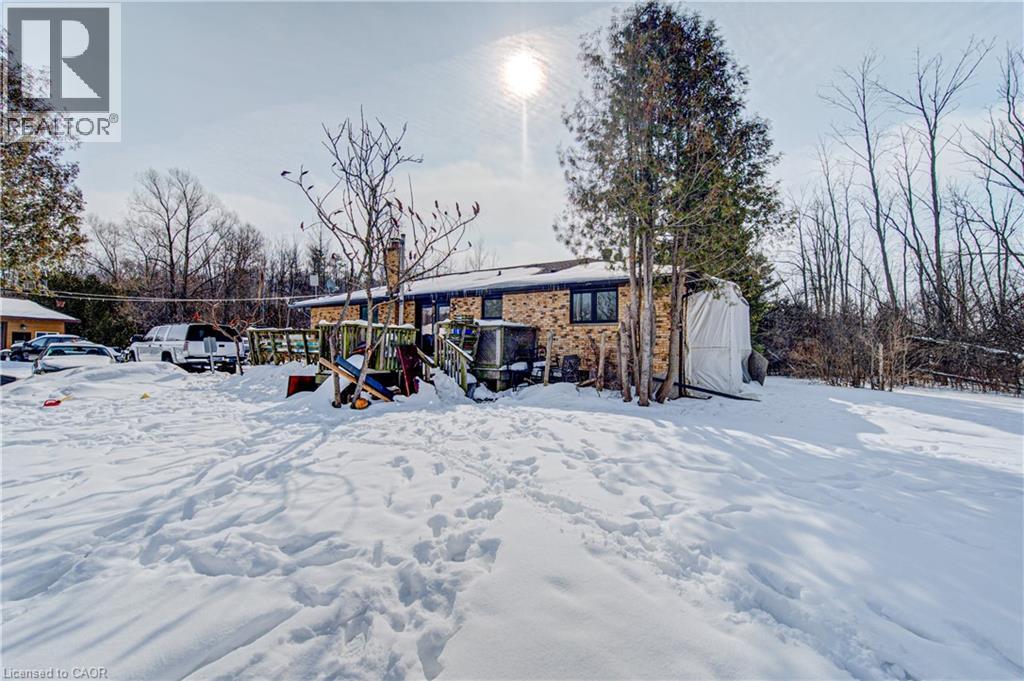 3907 WELLINGTON 35 Road - Image 15
