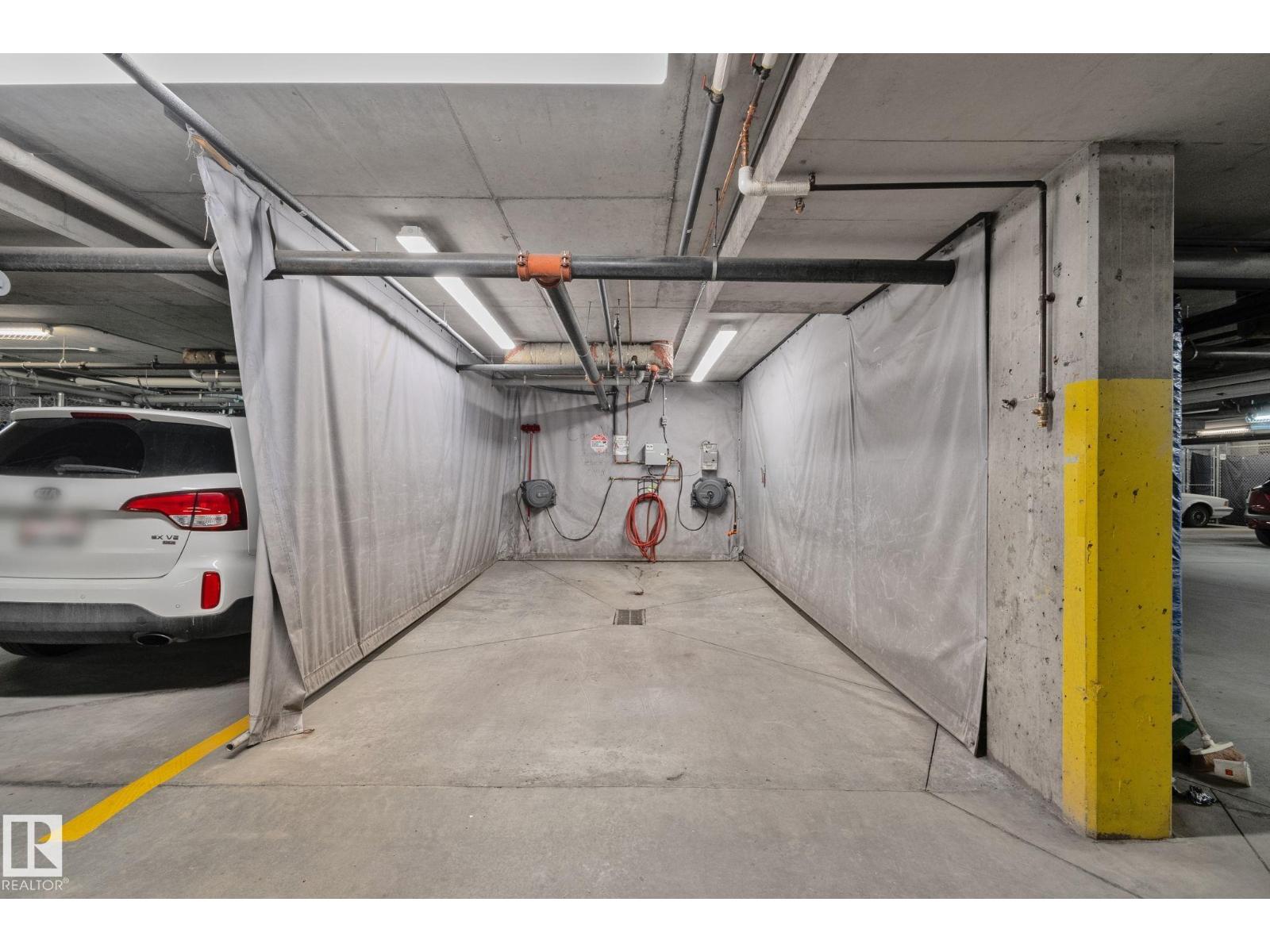#418 14259 50 ST NW - 28