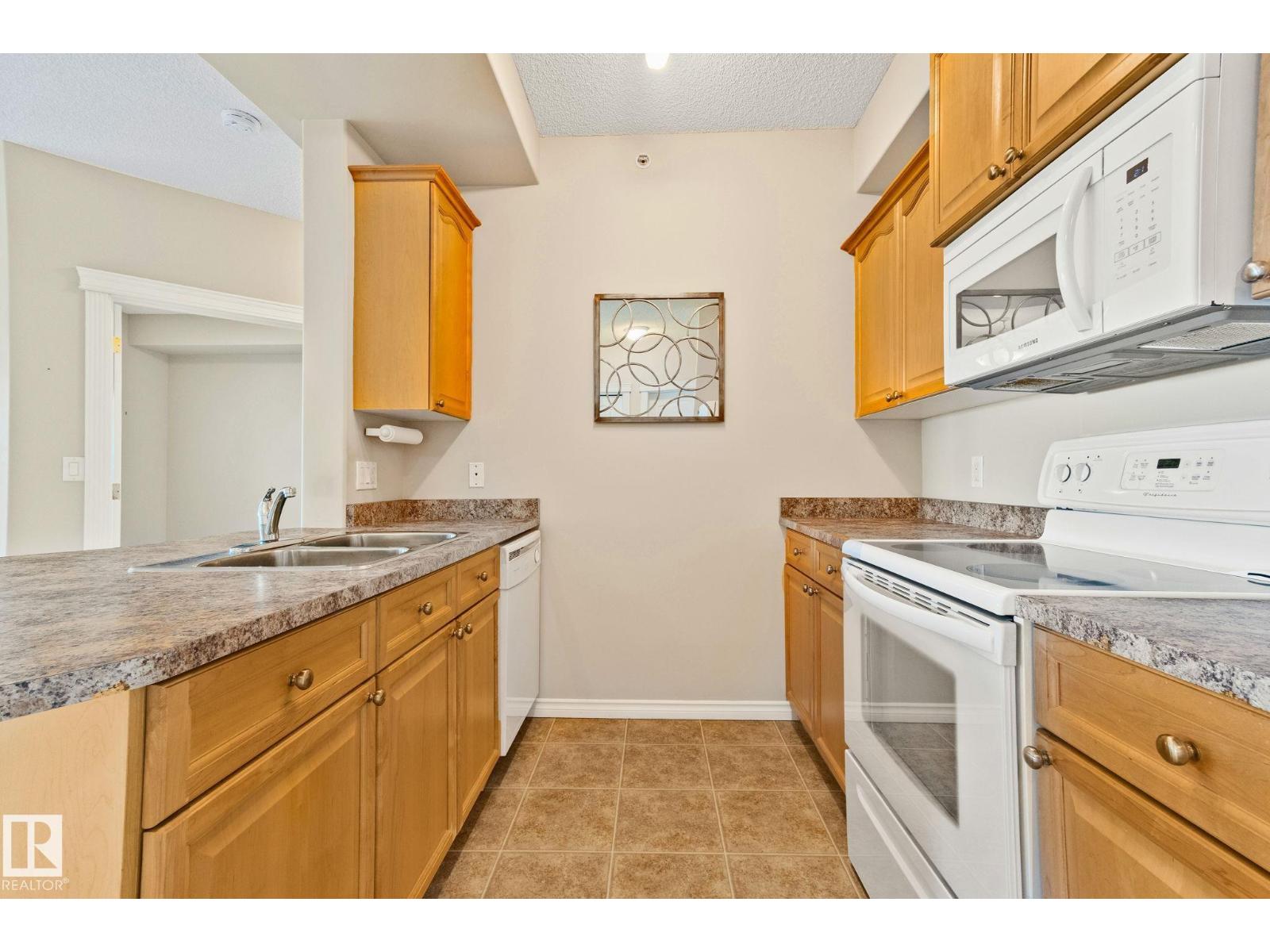 #418 14259 50 ST NW - 11
