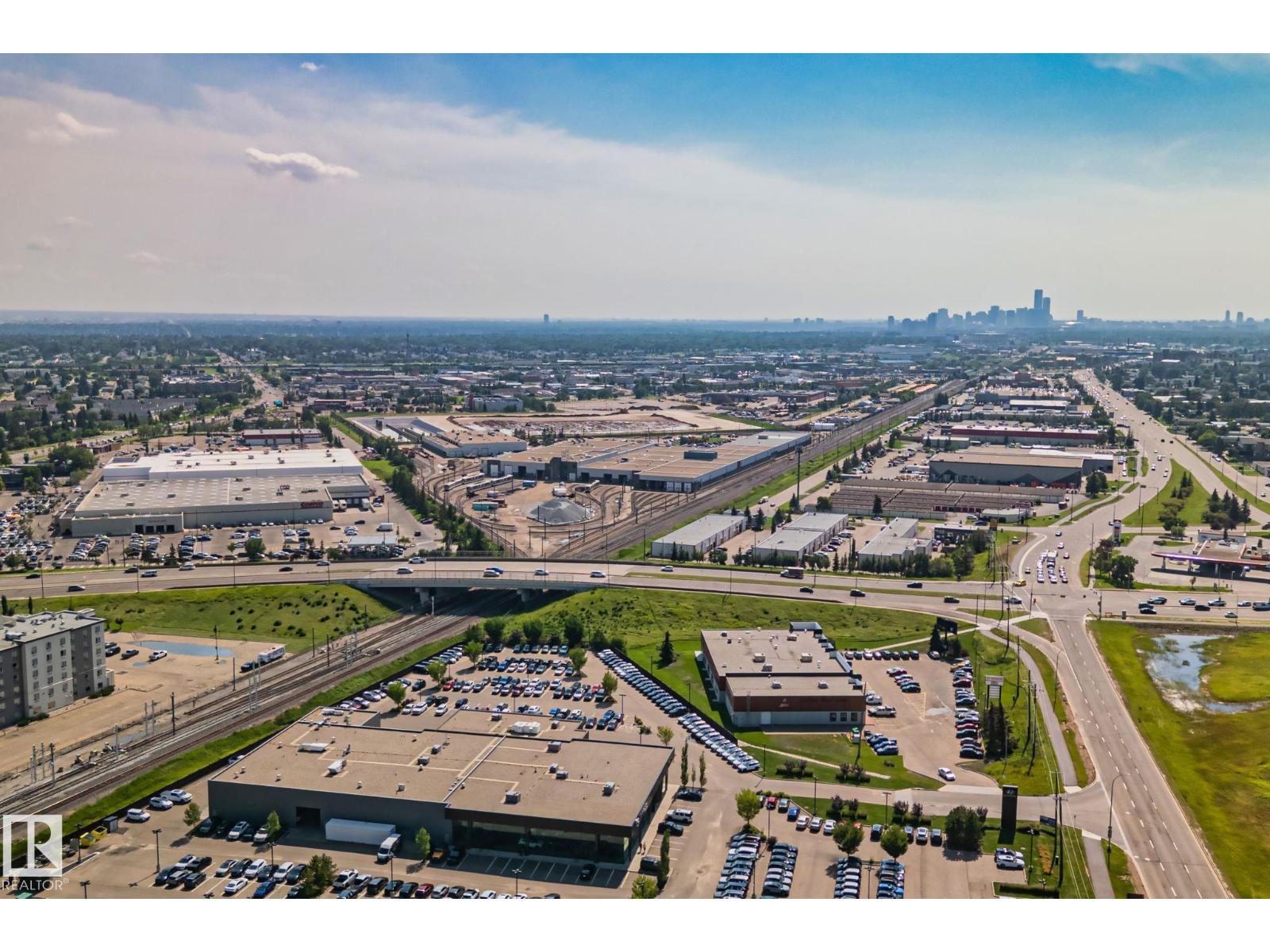 #418 14259 50 ST NW - 47