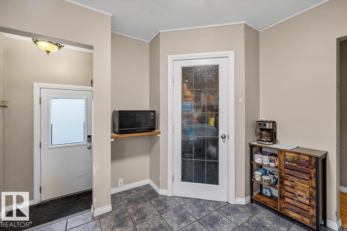 5903 102 AV NW NW - Image 14
