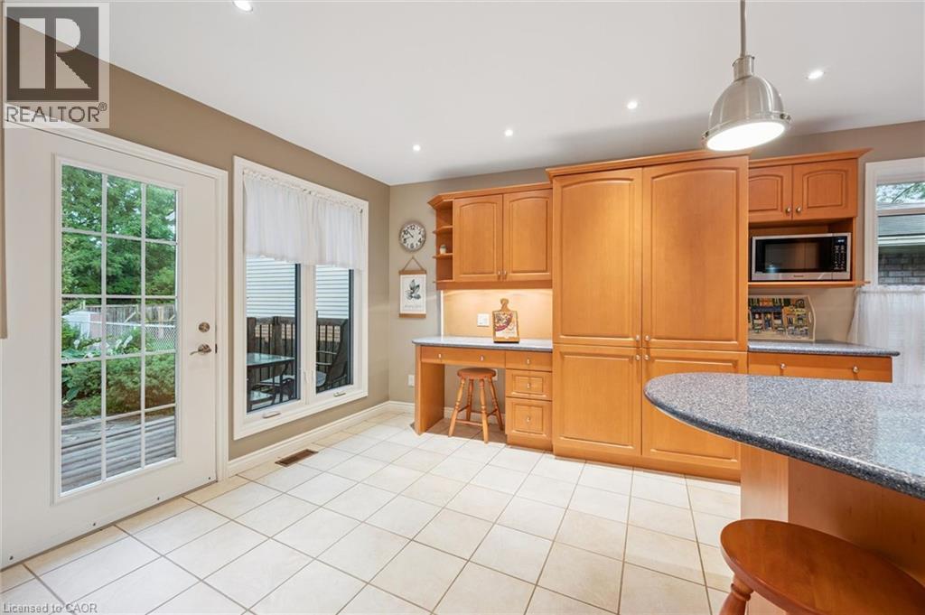 353 TWINFLOWER Crescent - 16