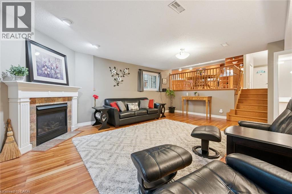 353 TWINFLOWER Crescent - 28