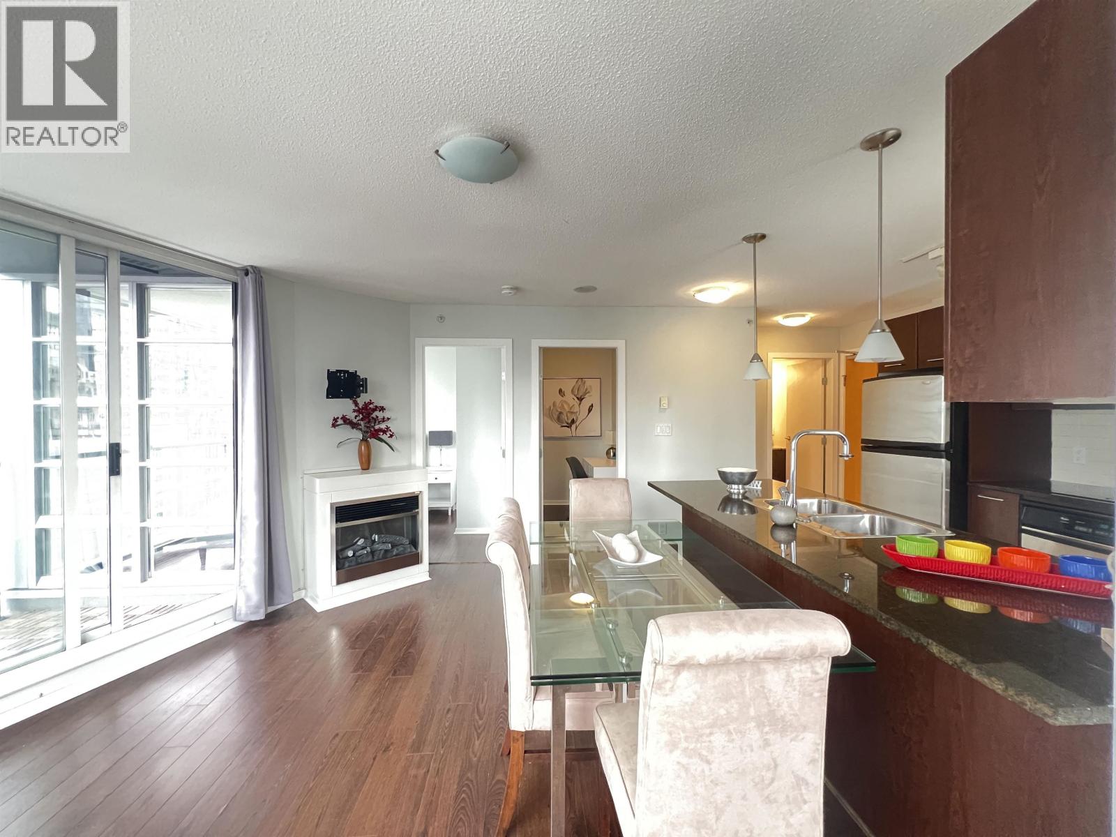 1 Bed, 1 Bath House for Sale in Vancouver – 1102 1199 SEYMOUR STREET, Vancouver – MLS# R3147840 - Image 11