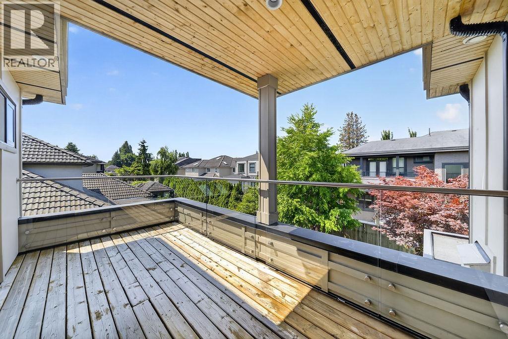 9571 DIAMOND Road, Richmond