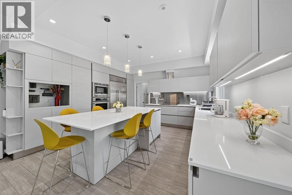 9571 DIAMOND Road, Richmond