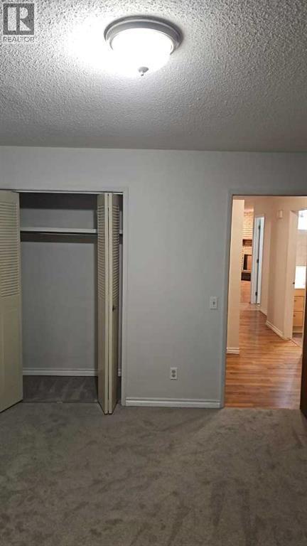 4222 40 Avenue NW - 35