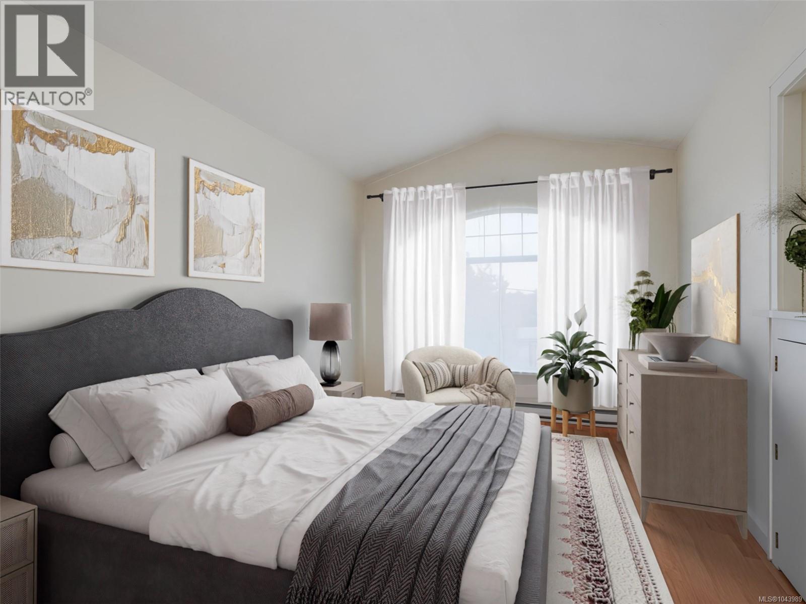1040 Alston St - 10