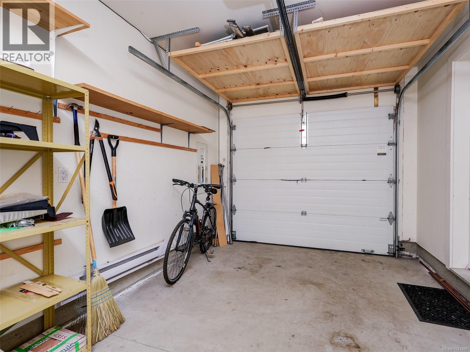 1040 Alston St - 25