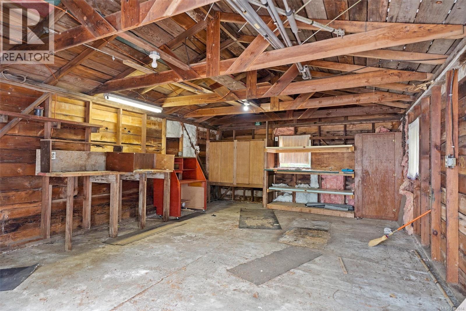 2986 Glen Lake Rd - 32