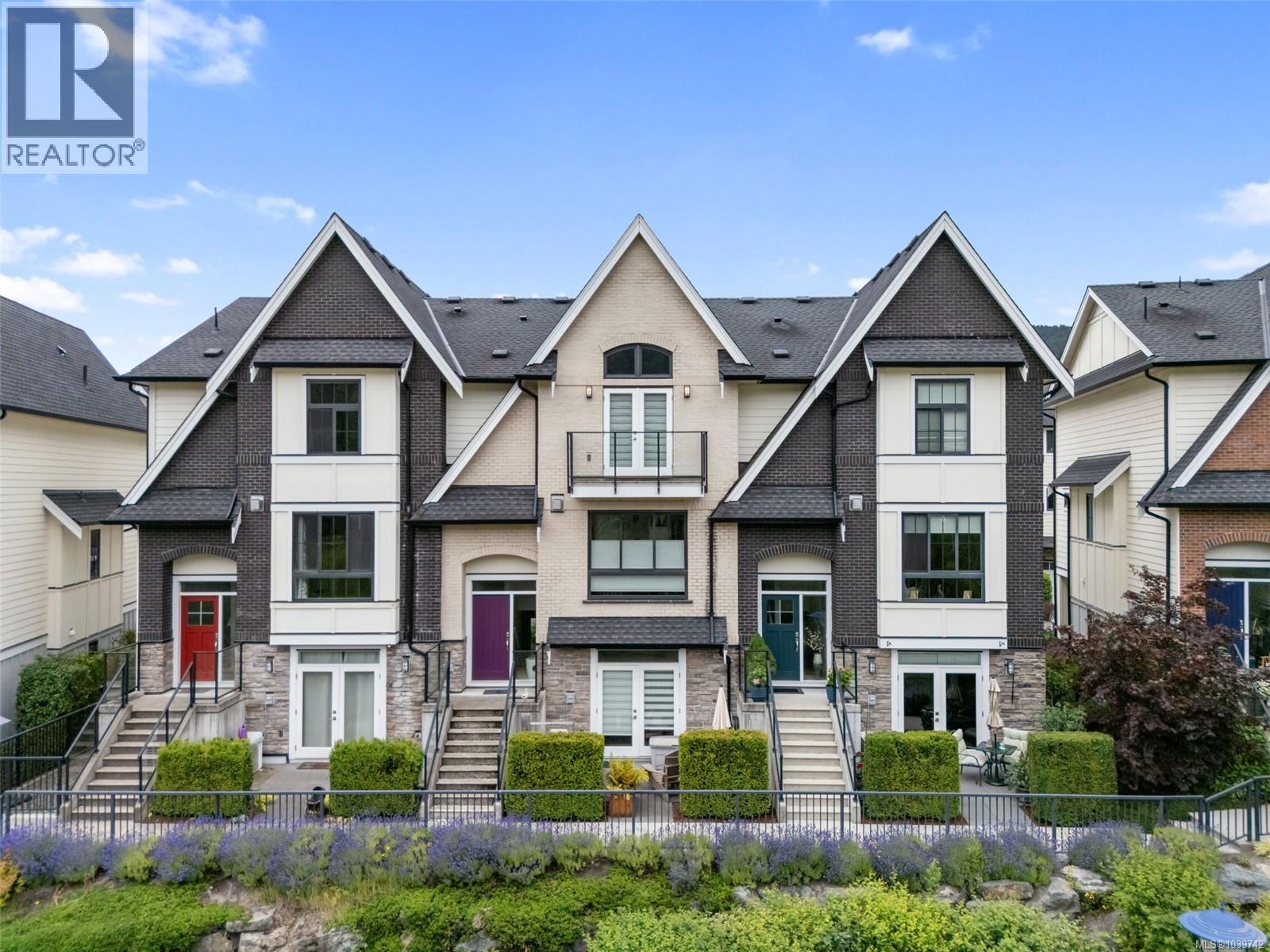 2836 Turnstyle Cres - 1