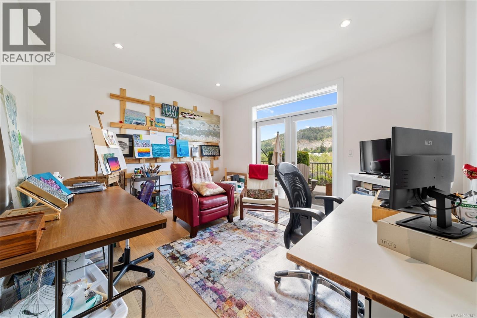 2836 Turnstyle Cres - 18