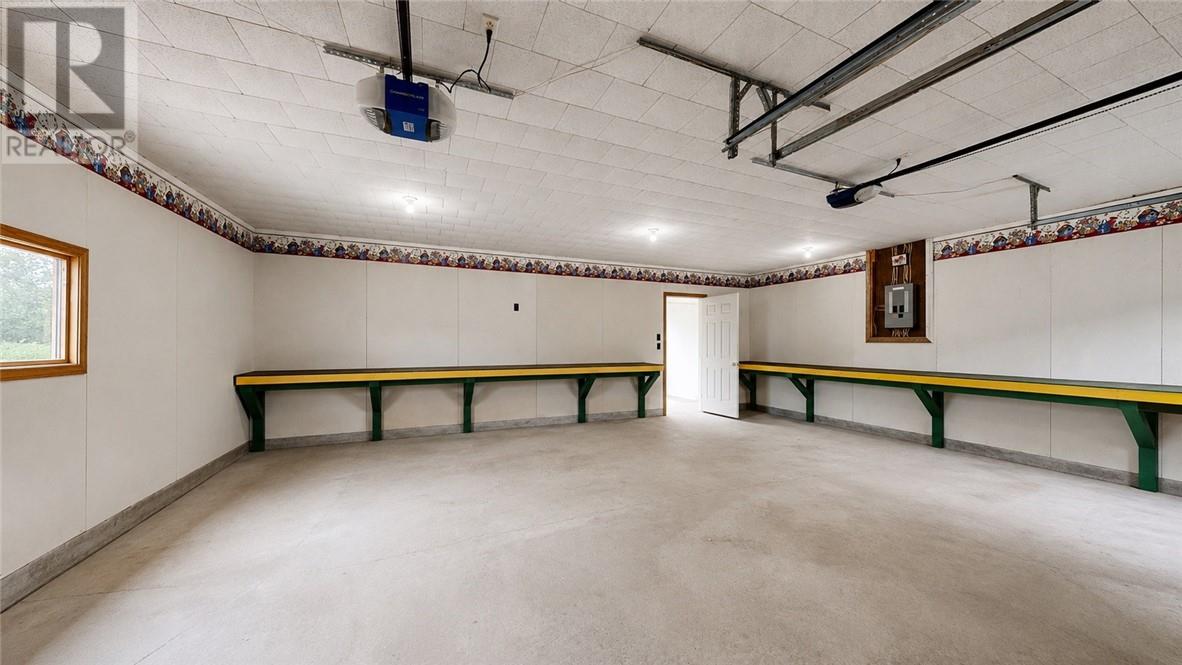 6294 King Street - Image 36