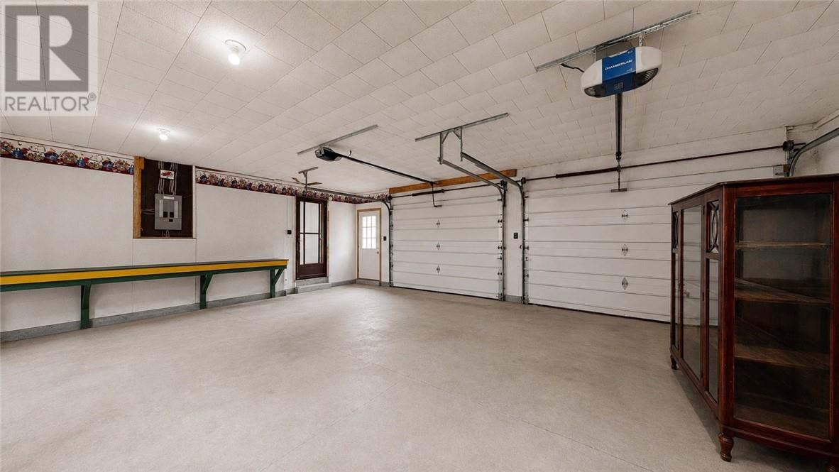 6294 King Street - Image 37