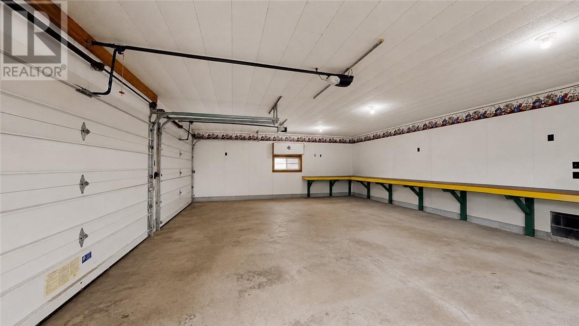 6294 King Street - Image 39