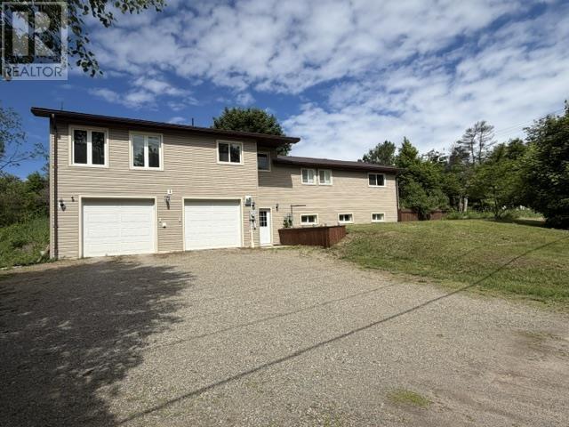 1049 Allen Side RD - 1