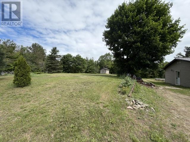 1049 Allen Side RD - 38