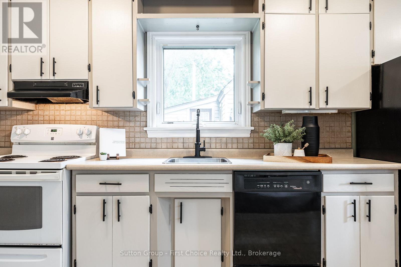 97 BRYDGES STREET - 5