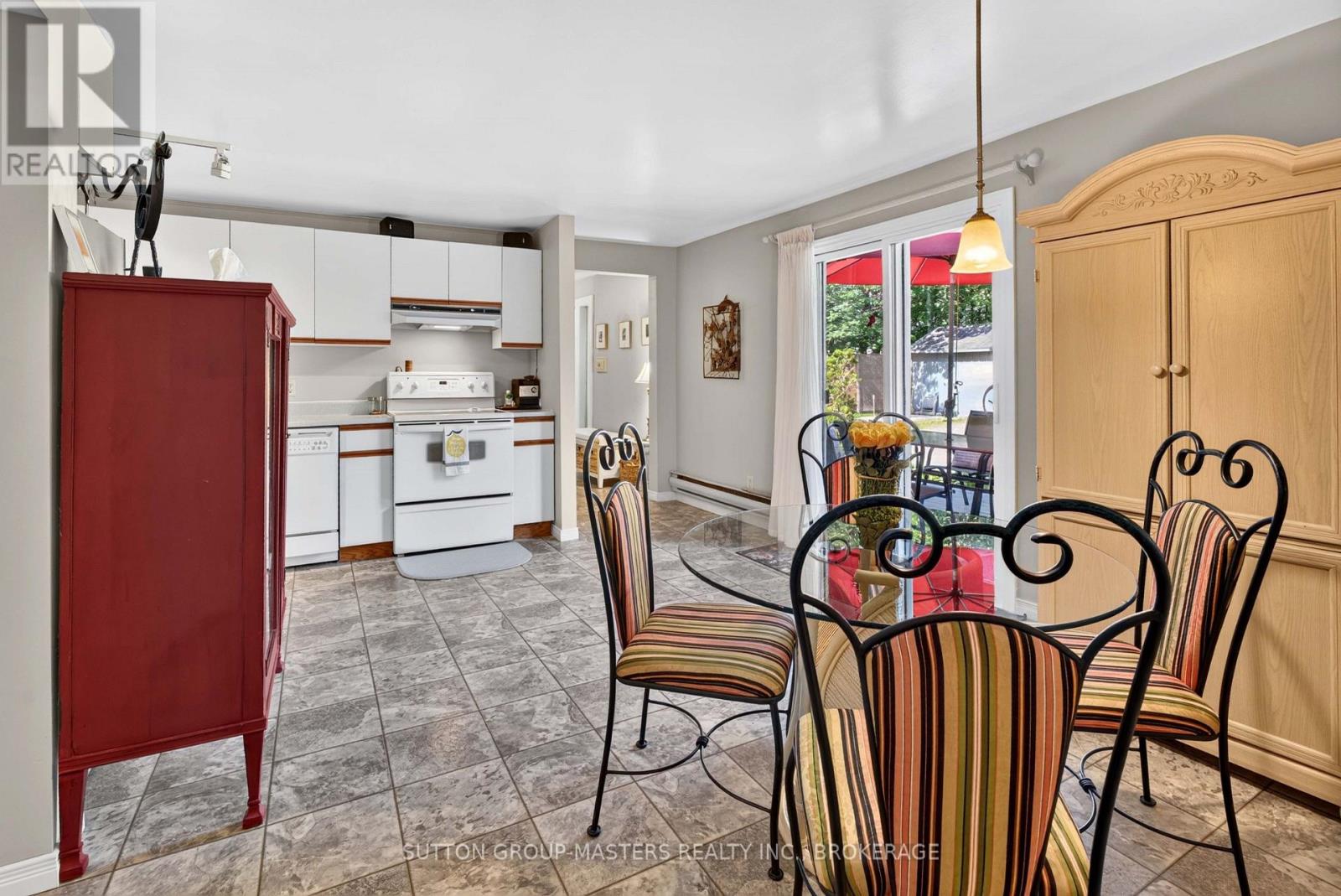 1687 HARTEN LANE - 23