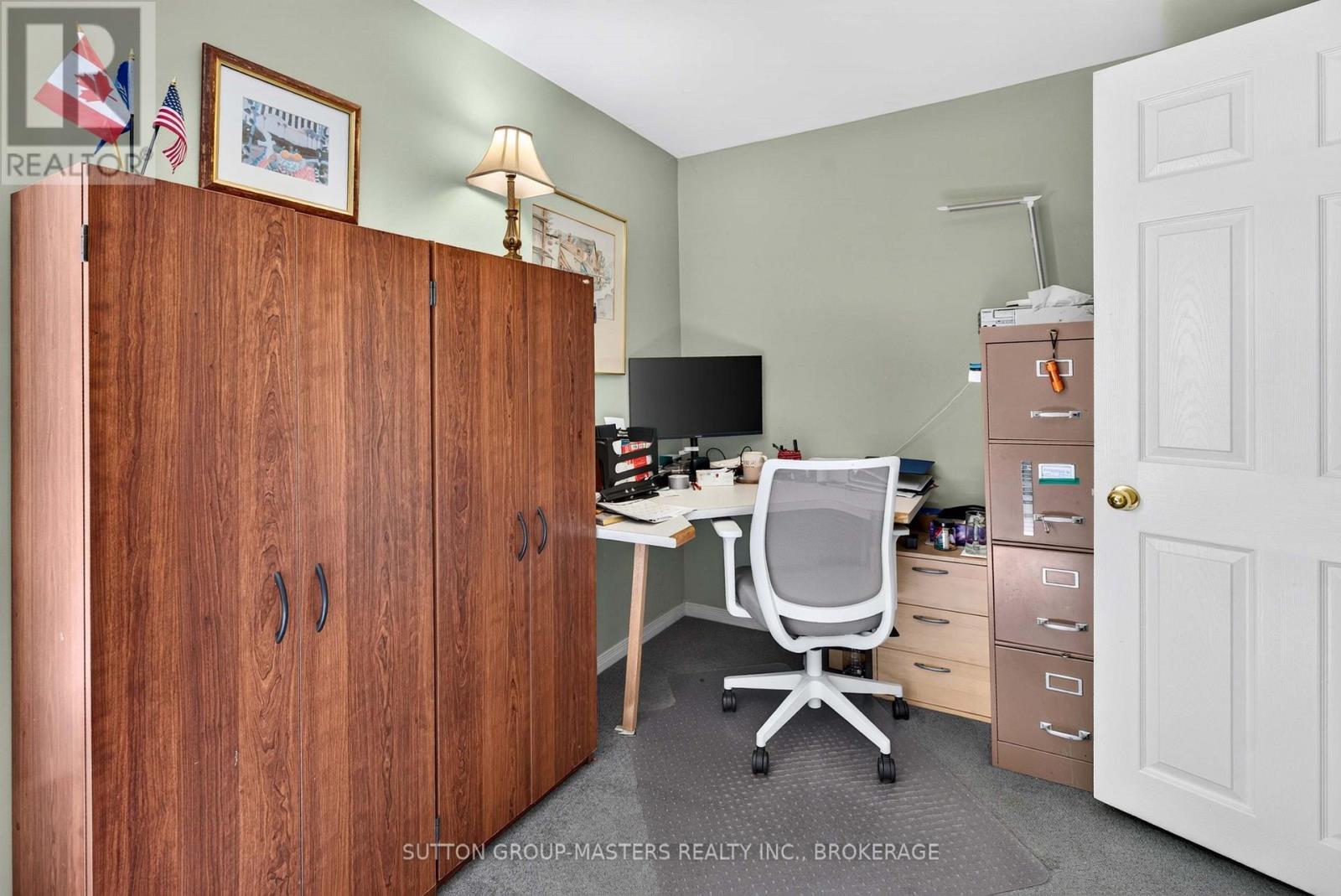 1687 HARTEN LANE - 31