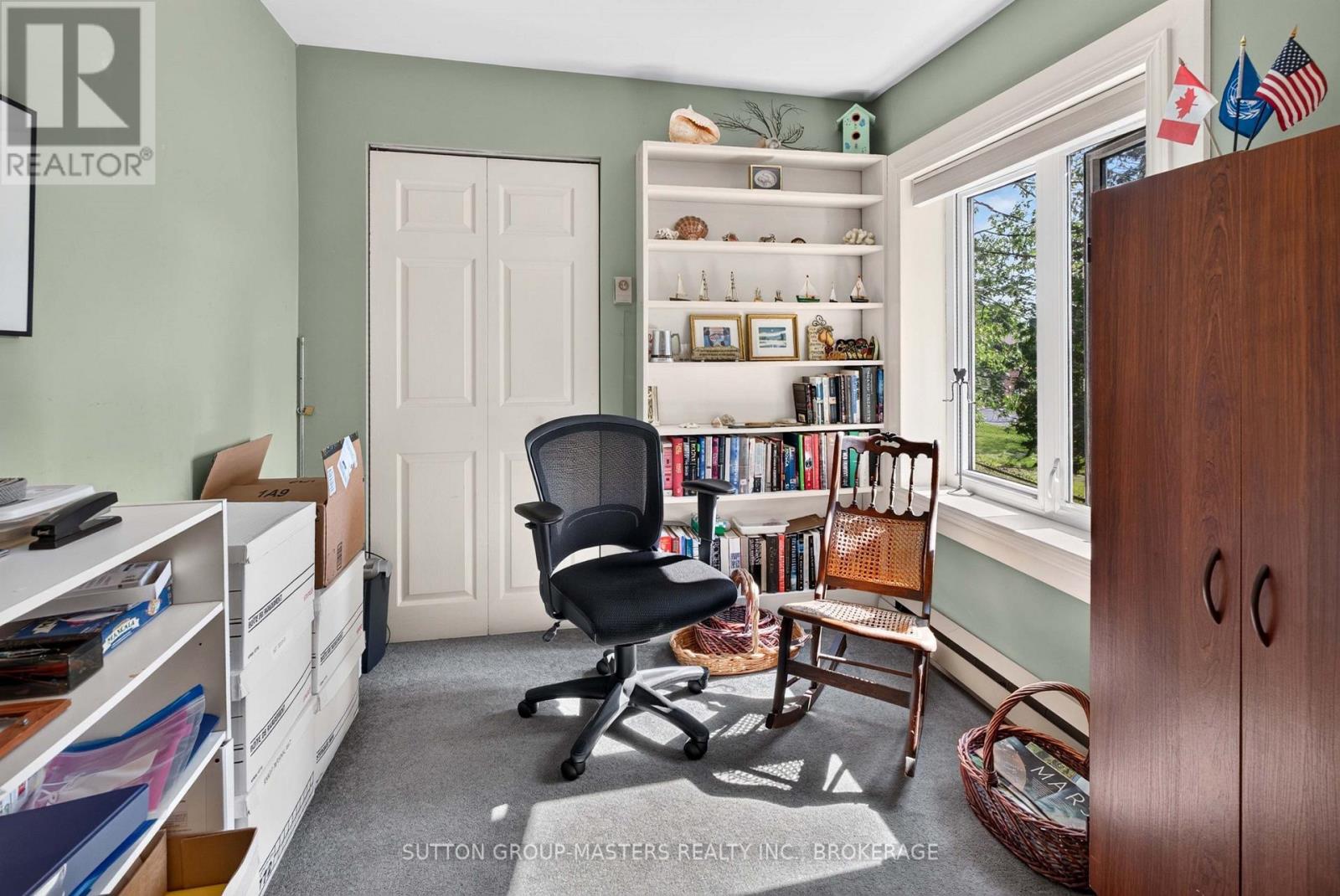 1687 HARTEN LANE - 32